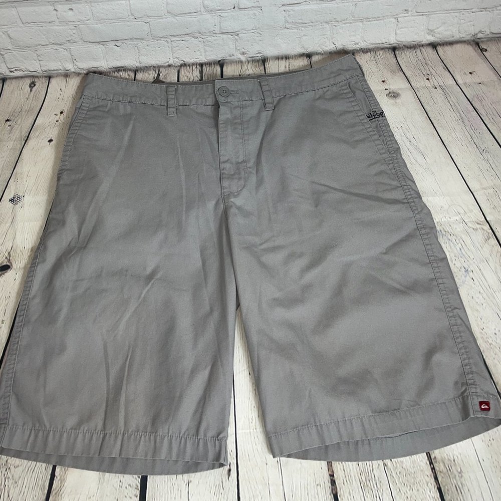QUICKSILVER Men's Board Shorts Size 34
